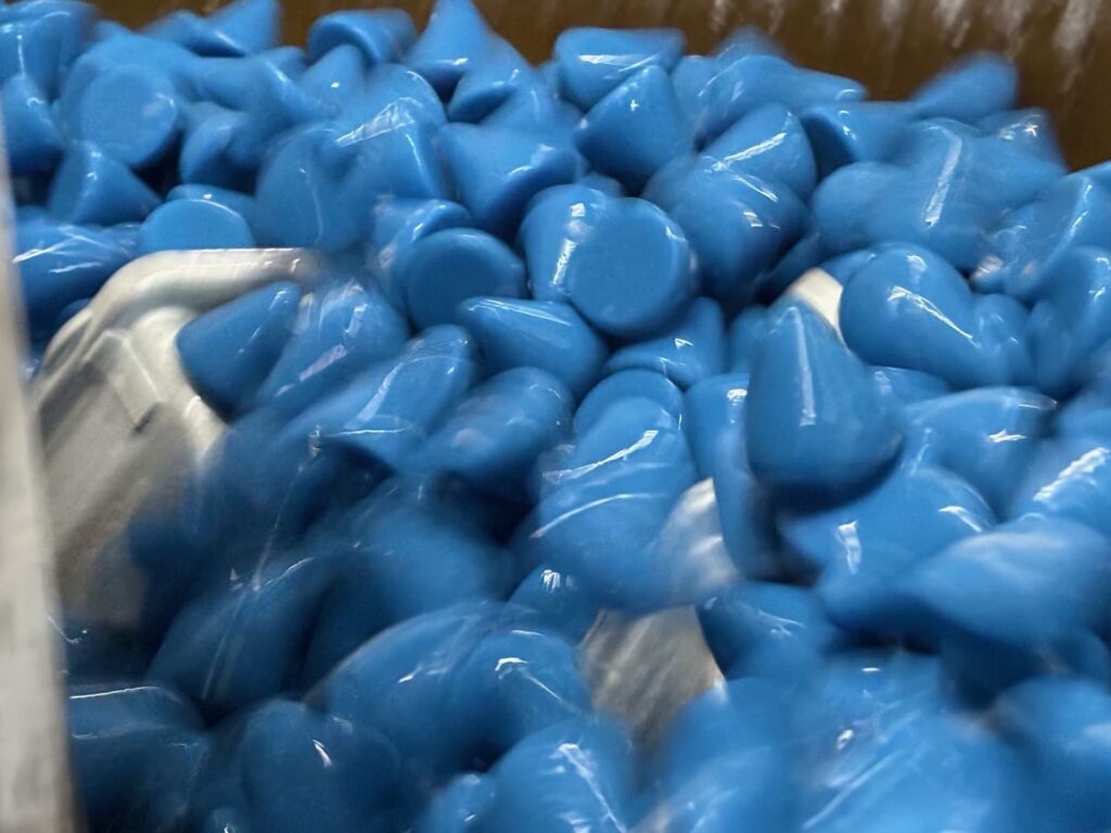 knk-zamac.sk - Výroba zinkových odliatkov a nábytkového kovania