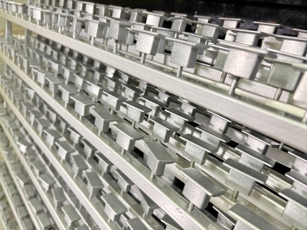 knk-zamac.sk - Výroba zinkových odliatkov a nábytkového kovania