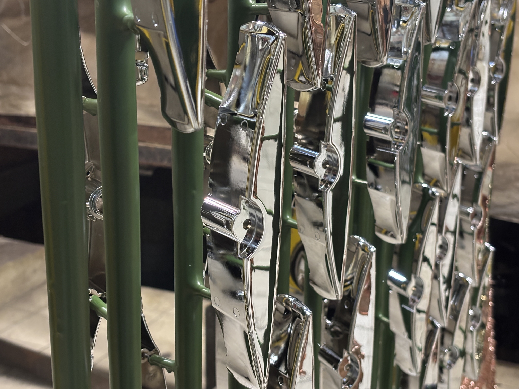 Galvanic chrome plating - Production of zinc castings and furniture fittings